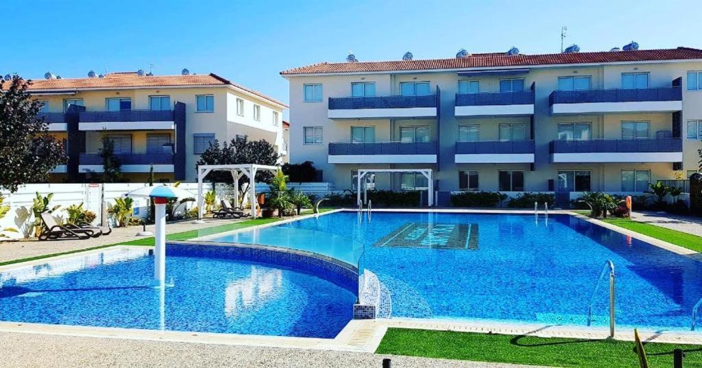 Apartment Violeta - Mythical Sands Paralimni Exterior photo